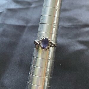 10k White Gold Amethyst Ring size 6